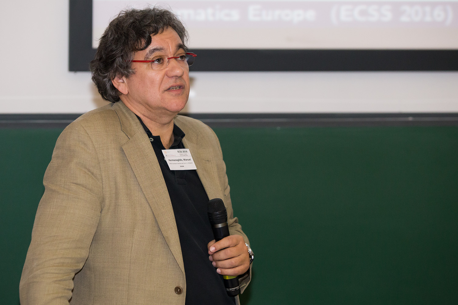Manuel Hermenegildo, IMDEA Software Institute and Universidad Politécnica de Madrid, leading panel on research evaluation