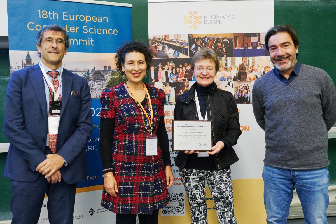 Award Ceremony of Minerva Informatics Equality Award 2022