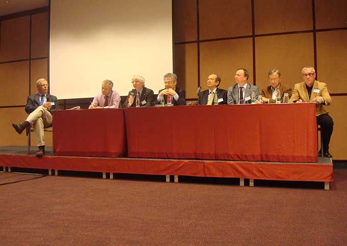 Discussion Panel: Jan van Leeuwen, Franco Accordino, Keith Jeffery, Bertrand Meyer, Vasile Baltac, Jens Knoop, Burkhard Monien, Brian Bigalke